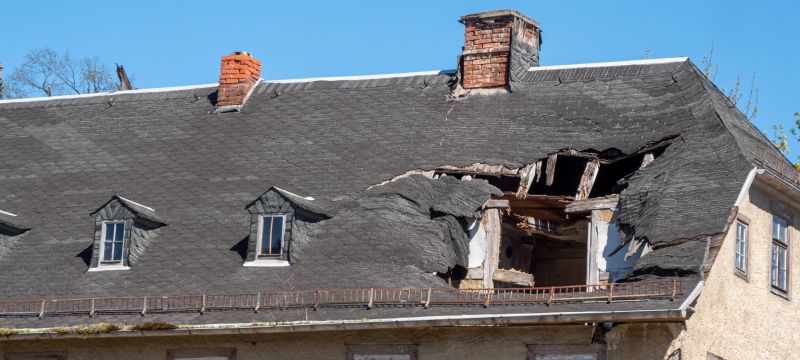 Roof Damage Restoration in Chicago Ridge, IL