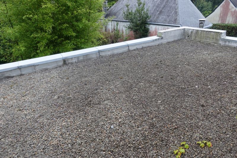 Tar And Gravel Roof Repair in Highland, IN